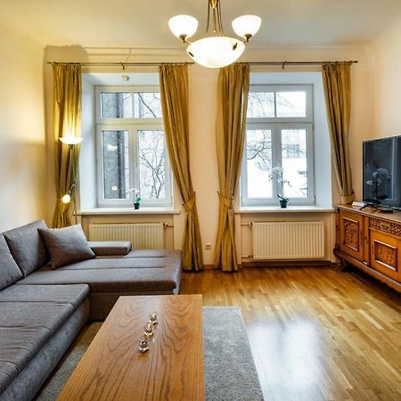 Dzirnavu Street Apartment In City Center รีกา ภายนอก รูปภาพ
