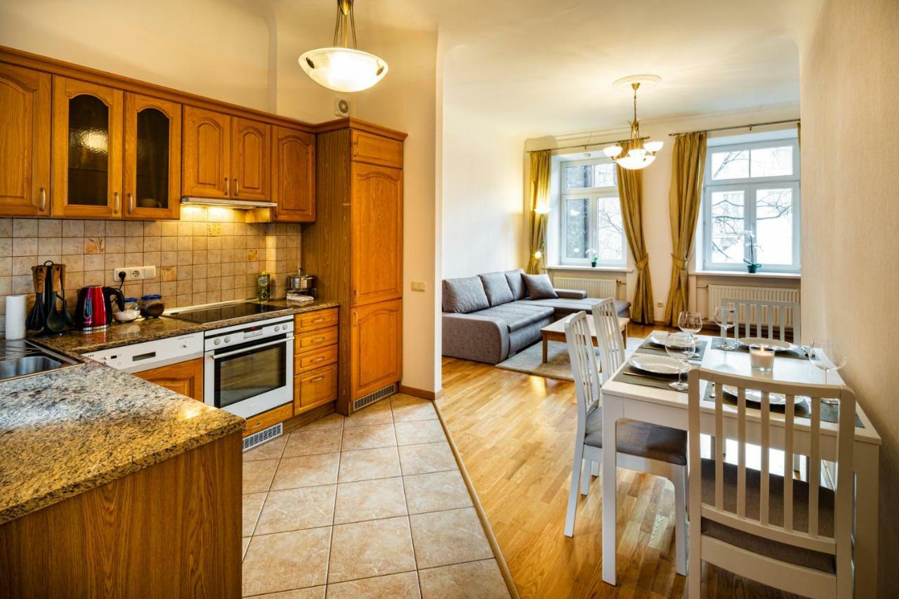 Dzirnavu Street Apartment In City Center รีกา ภายนอก รูปภาพ