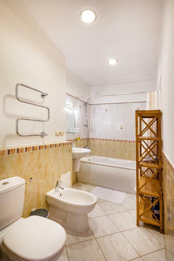 Dzirnavu Street Apartment In City Center รีกา ภายนอก รูปภาพ